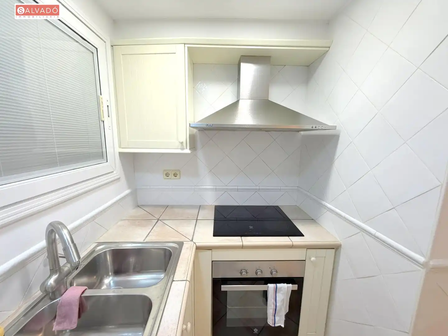 Cuina de Pis en venda en Calafell amb Aire condicionat, Calefacció i Terrassa