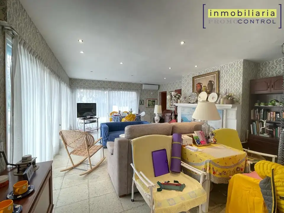 Chalet con terraza en venta en Calle Río Aragón 4, imagen 5