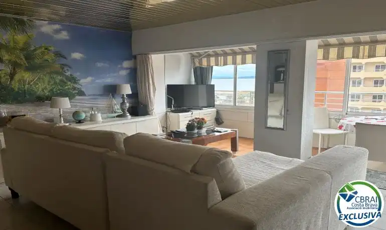 Apartamento con piscina en venta en Santa Margarita