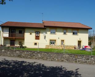 Casa o xalet en venda a Santianes - SARIEGO, Sariego