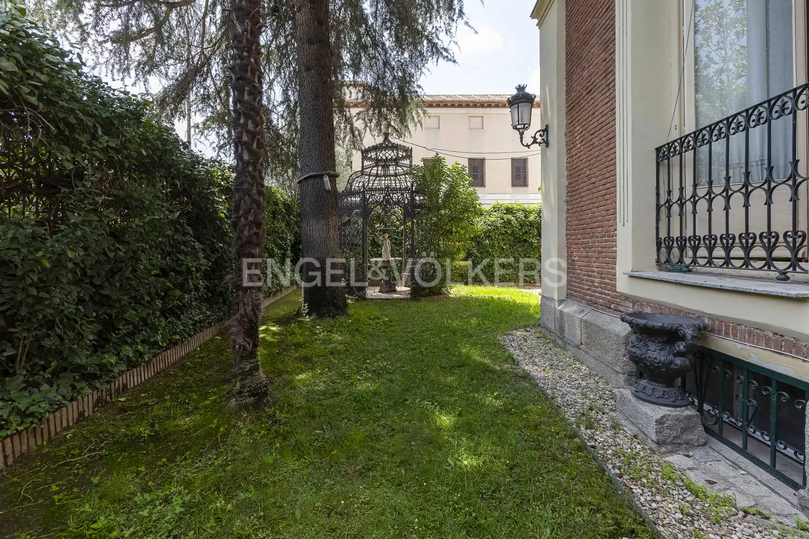 Houses for sale in El Pardo
