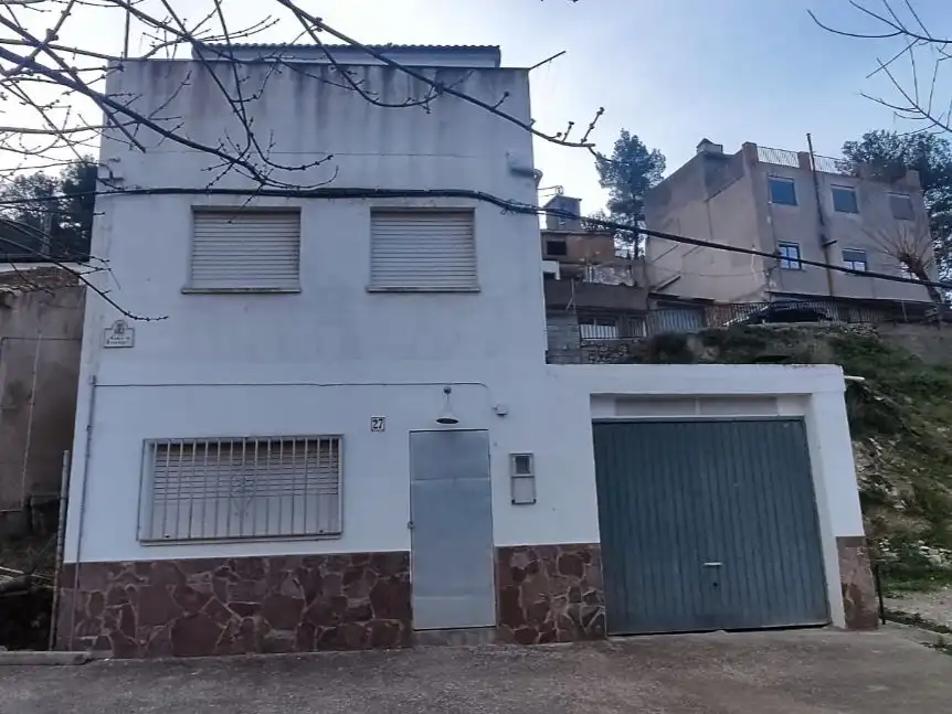 Haus zum Verkauf in Calle Segorbe 6