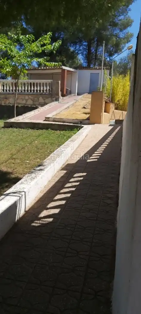 Xalet amb jardí en venda a Carretera Puente de la Sierra 126, imagen 2