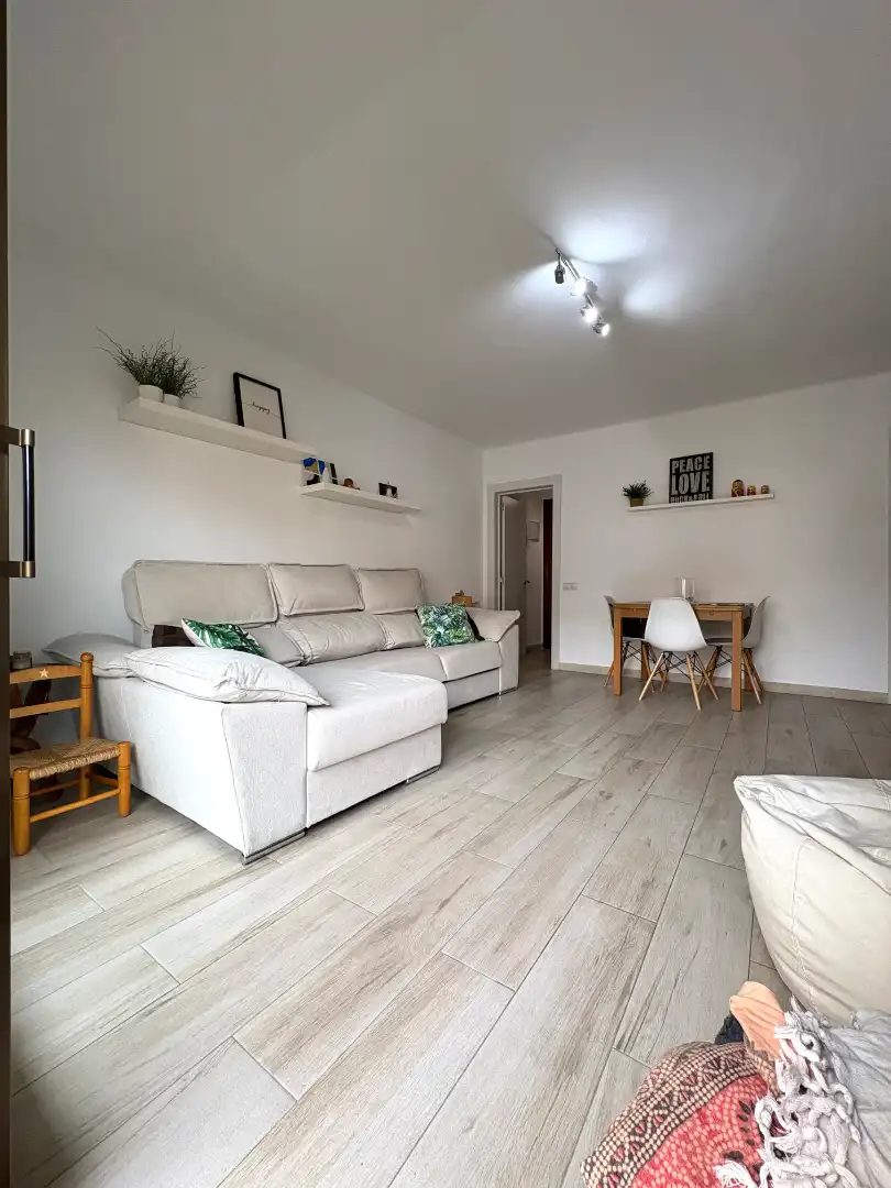 Sala d'estar de Pis en venda en Terrassa amb Aire condicionat, Calefacció i Parquet
