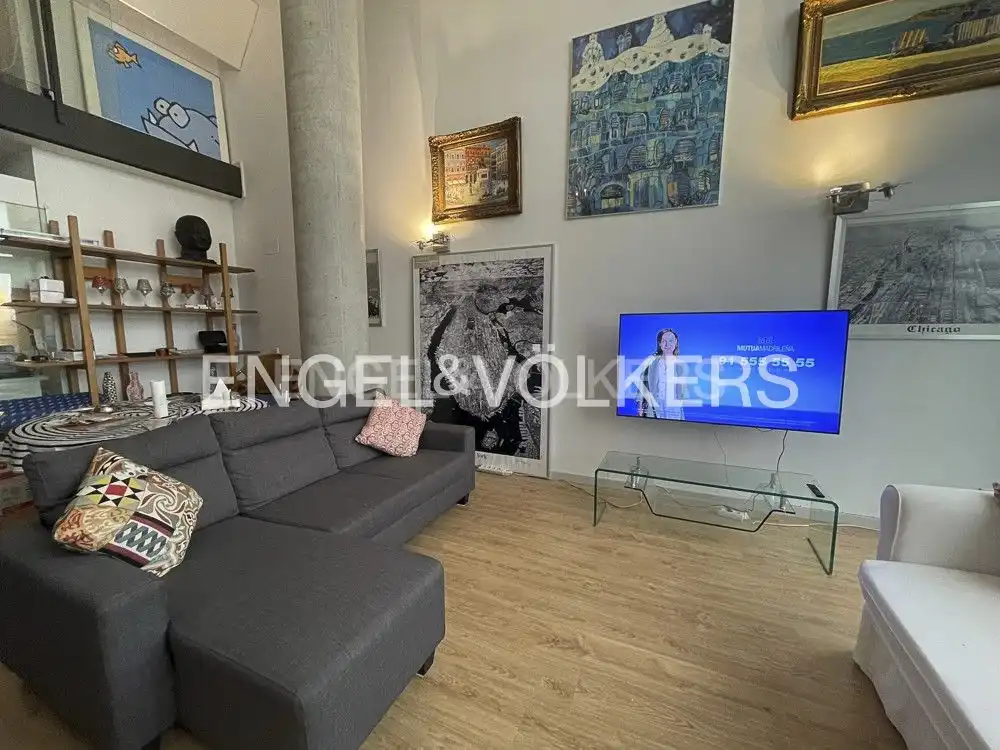 Living room of Lofts for rent in San Sebastián de los Reyes  with Air Conditioner, Heating and Parquet flooring
