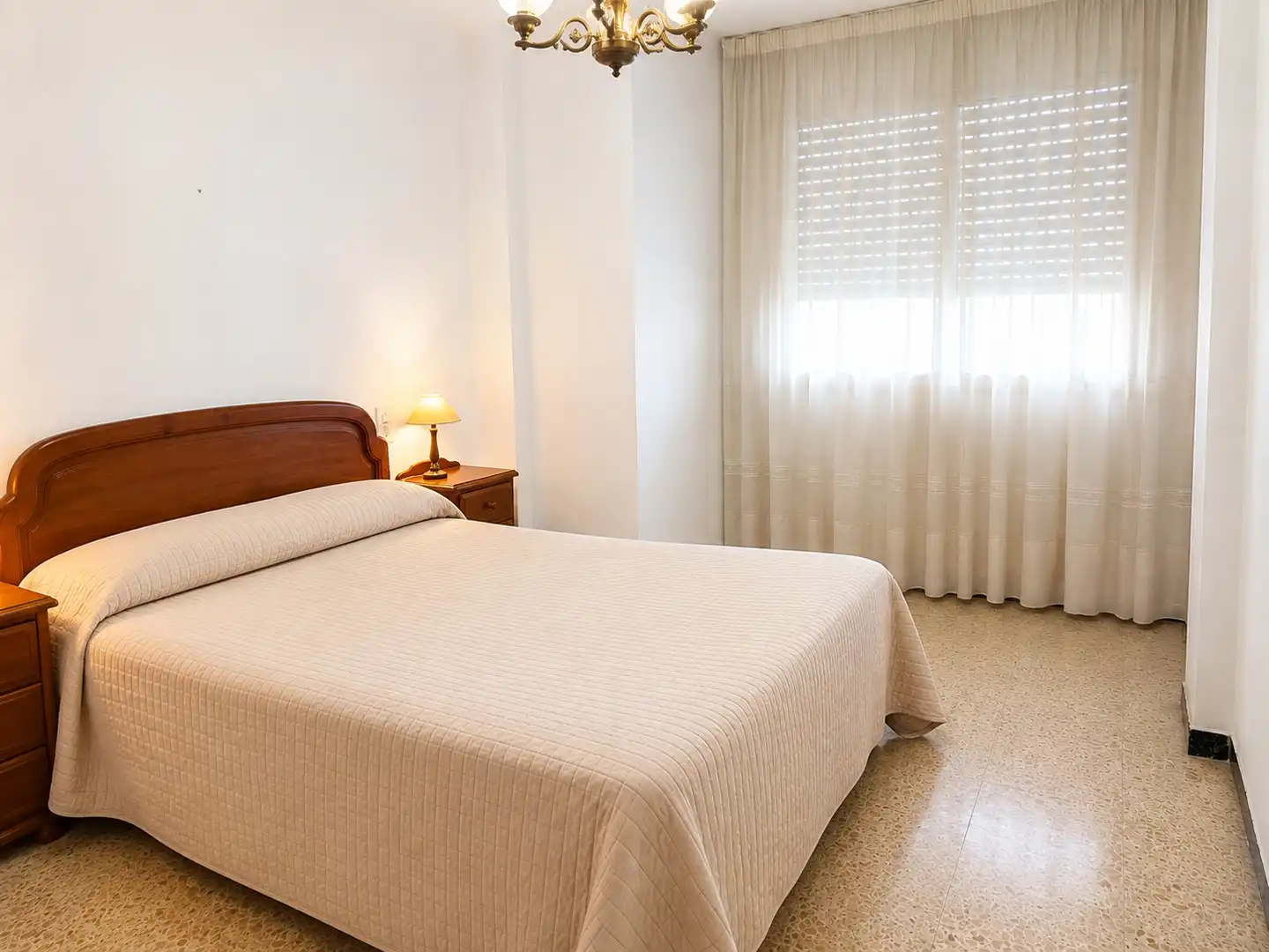 Schlafzimmer von Wohnungen zum Verkauf in Cambrils mit Terrasse und Balkon