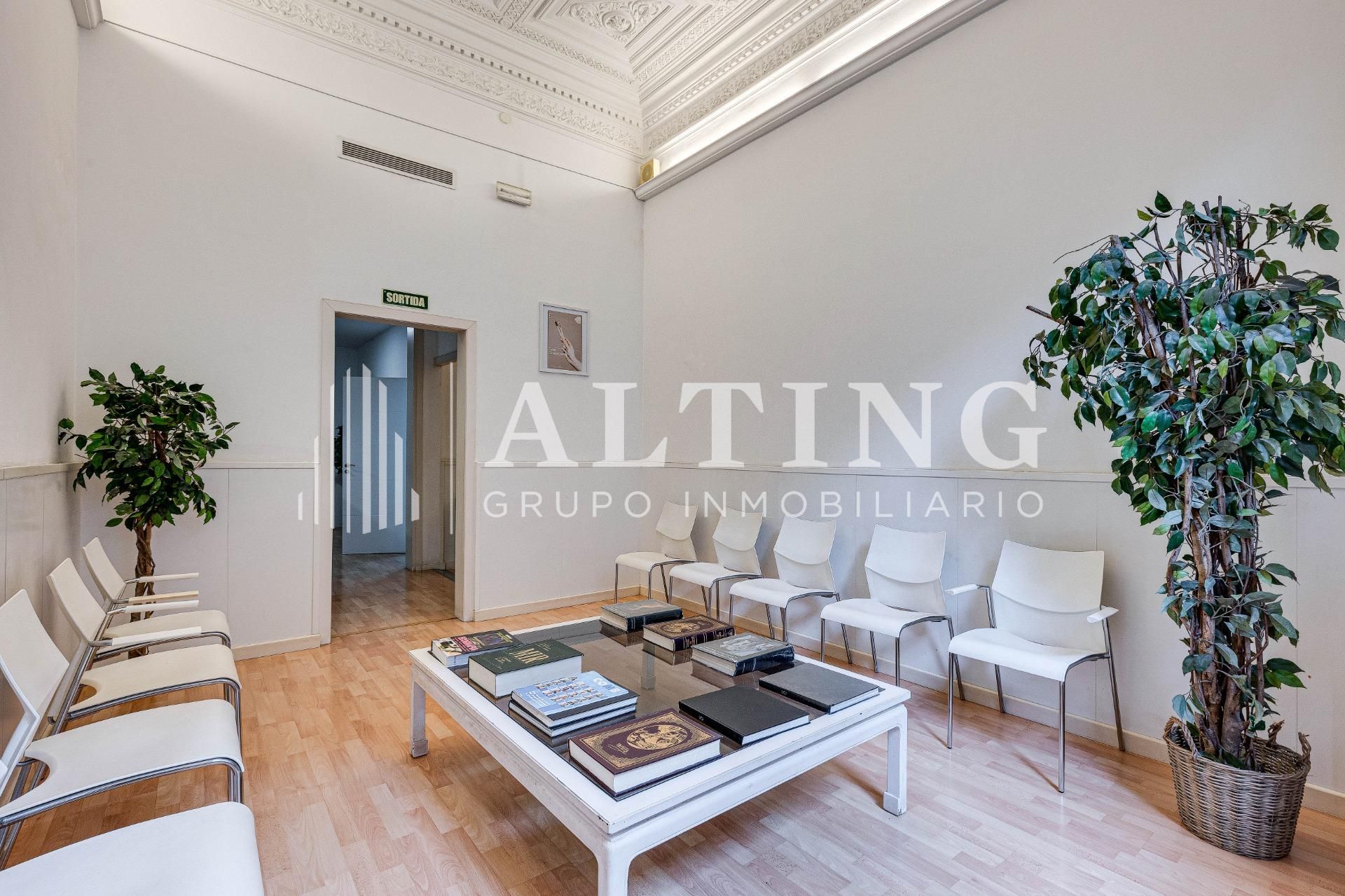 Oficina de lloguer en  Barcelona Capital amb Aire condicionat i Moblat