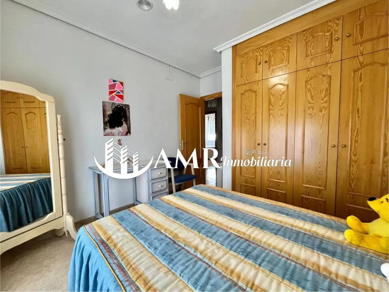 Habitación de Casa adosada en venta en Casarrubuelos con Aire acondicionado, Calefacción y Jardín privado