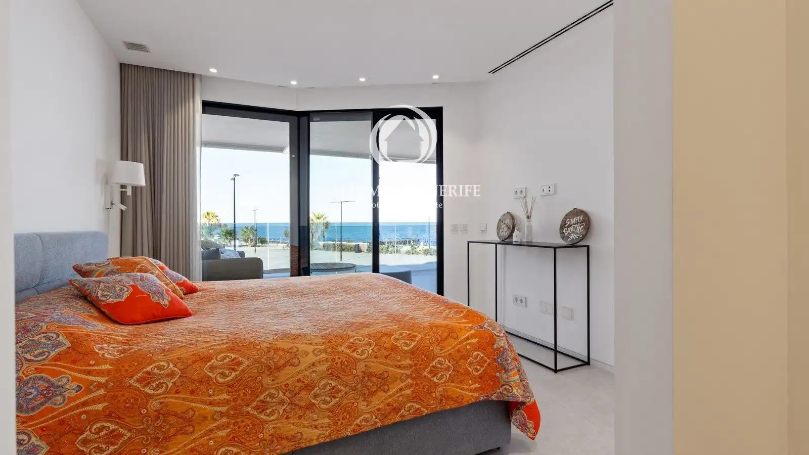 Apartment with pool for sale in Avenida de Palm Mar, imagen 21