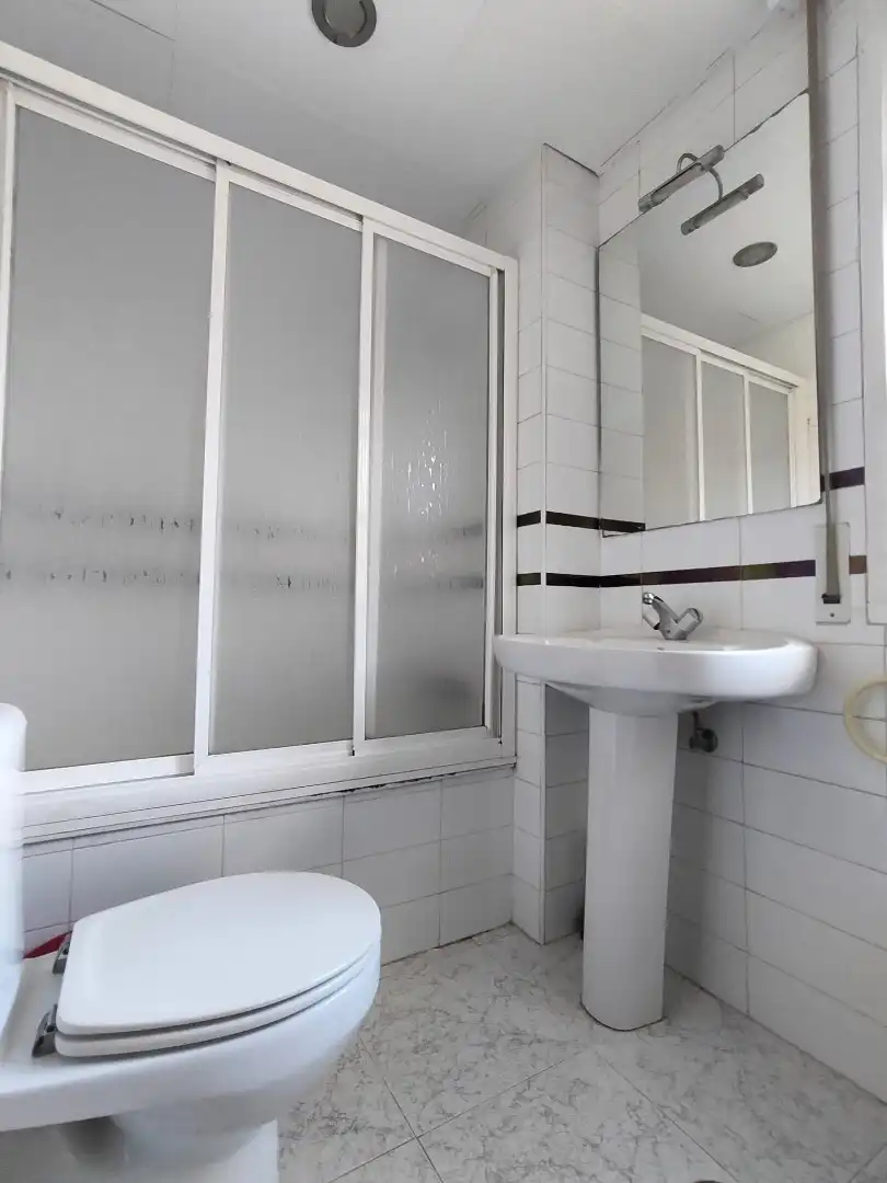 Piso con ascensor en venta en Calle Mallén, imagen 10