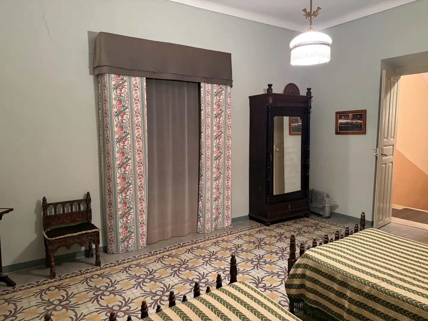 Dormitori de Casa o xalet en venda en Calatorao amb Calefacció, Jardí privat i Terrassa