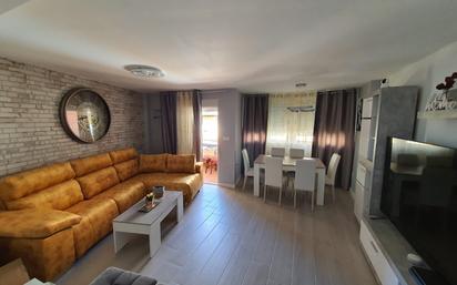 Living room of Flat for sale in  Jaén Capital