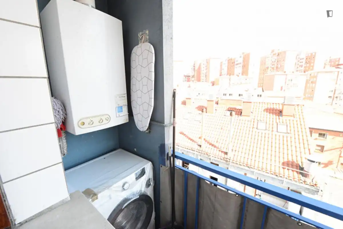 Room in Bolueta