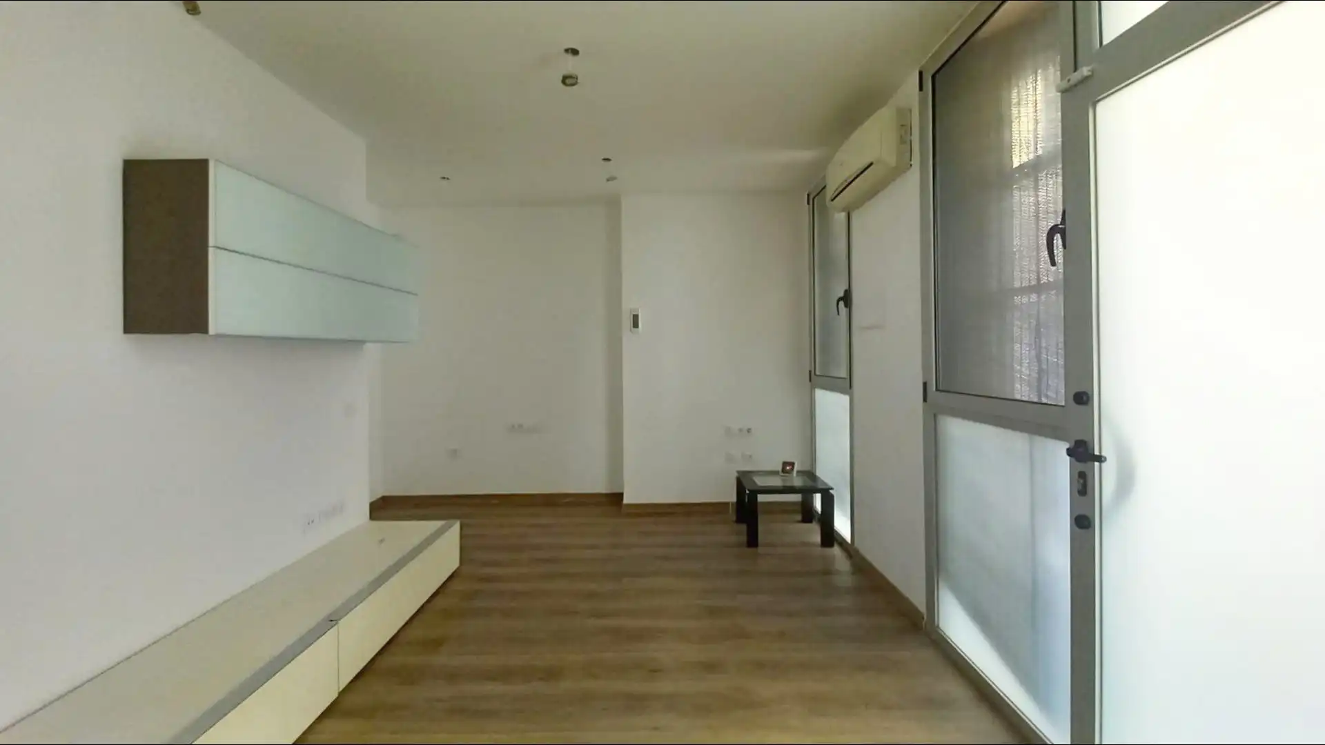 Living room of Ground floor for sale in Vilanova i la Geltrú  with Air Conditioner and Alarm