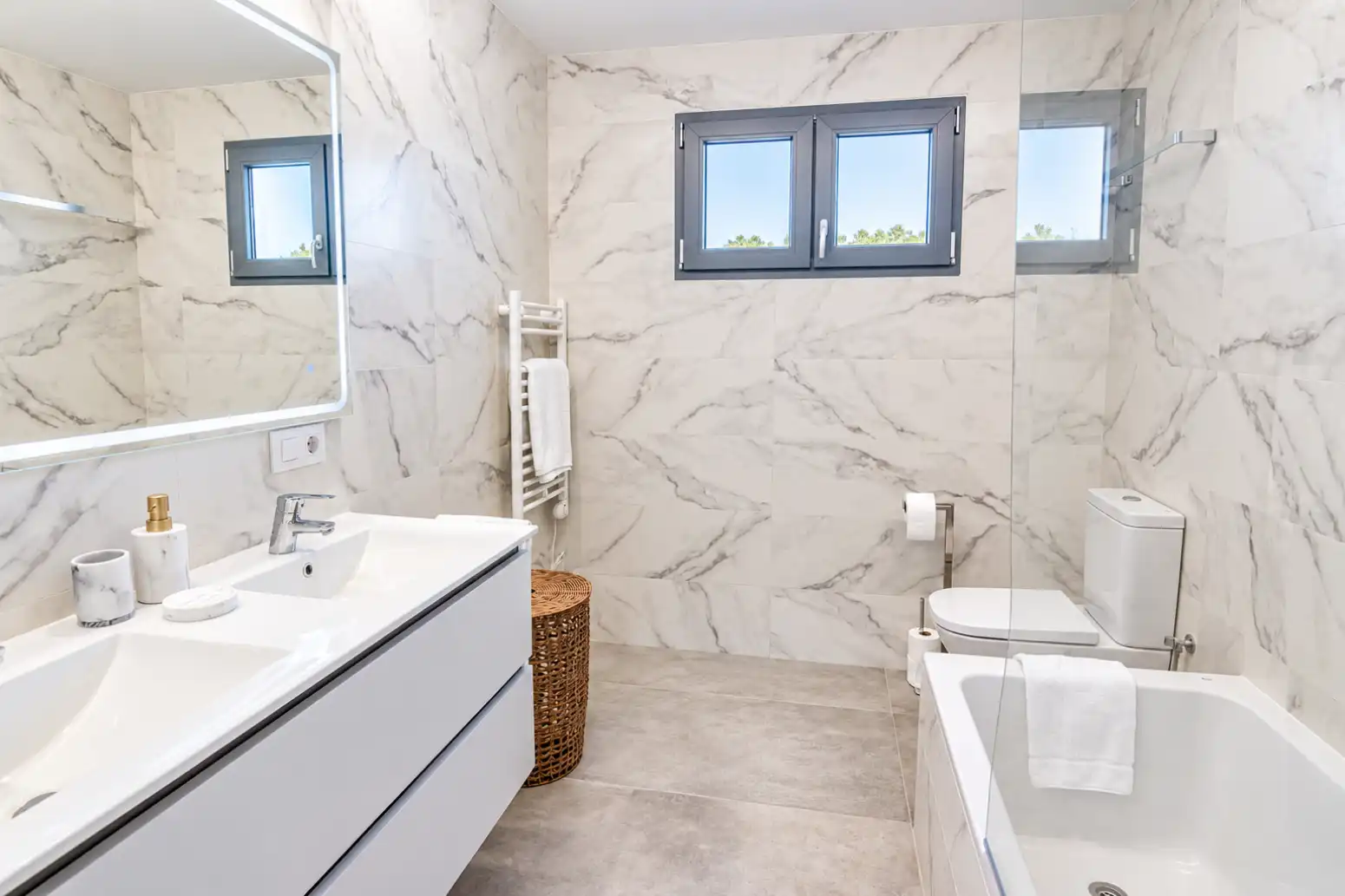 Baño de Ático de alquiler en Llevant