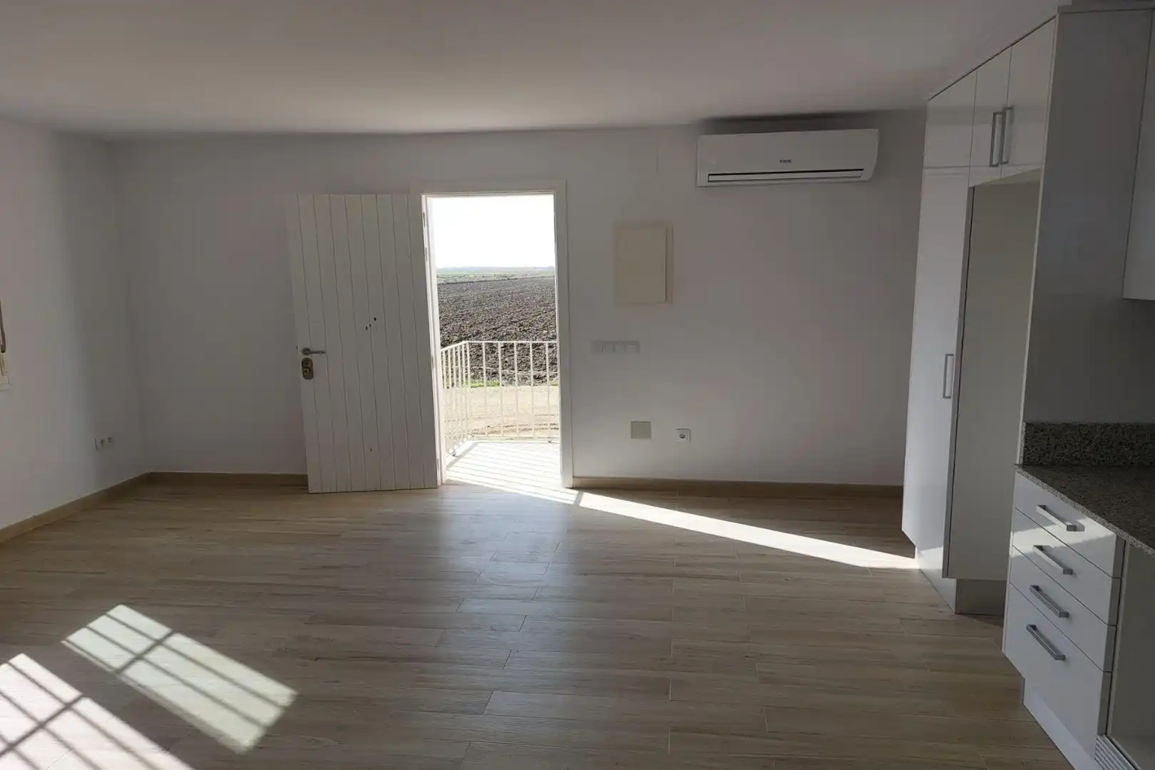Country homes for sale in L'Ampolla  with Private garden