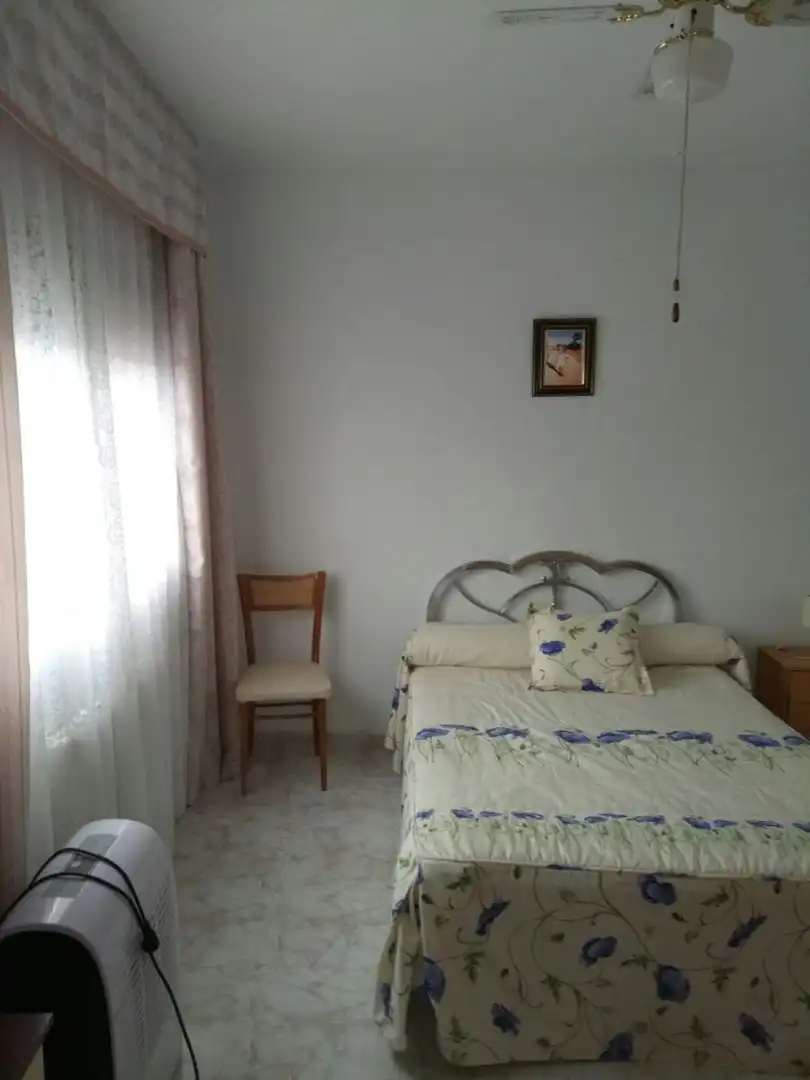 Dormitori de Casa o xalet en venda en Cáceres amb Calefacció