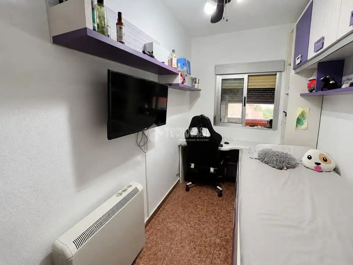 Flat for sale in Torres de la Alameda