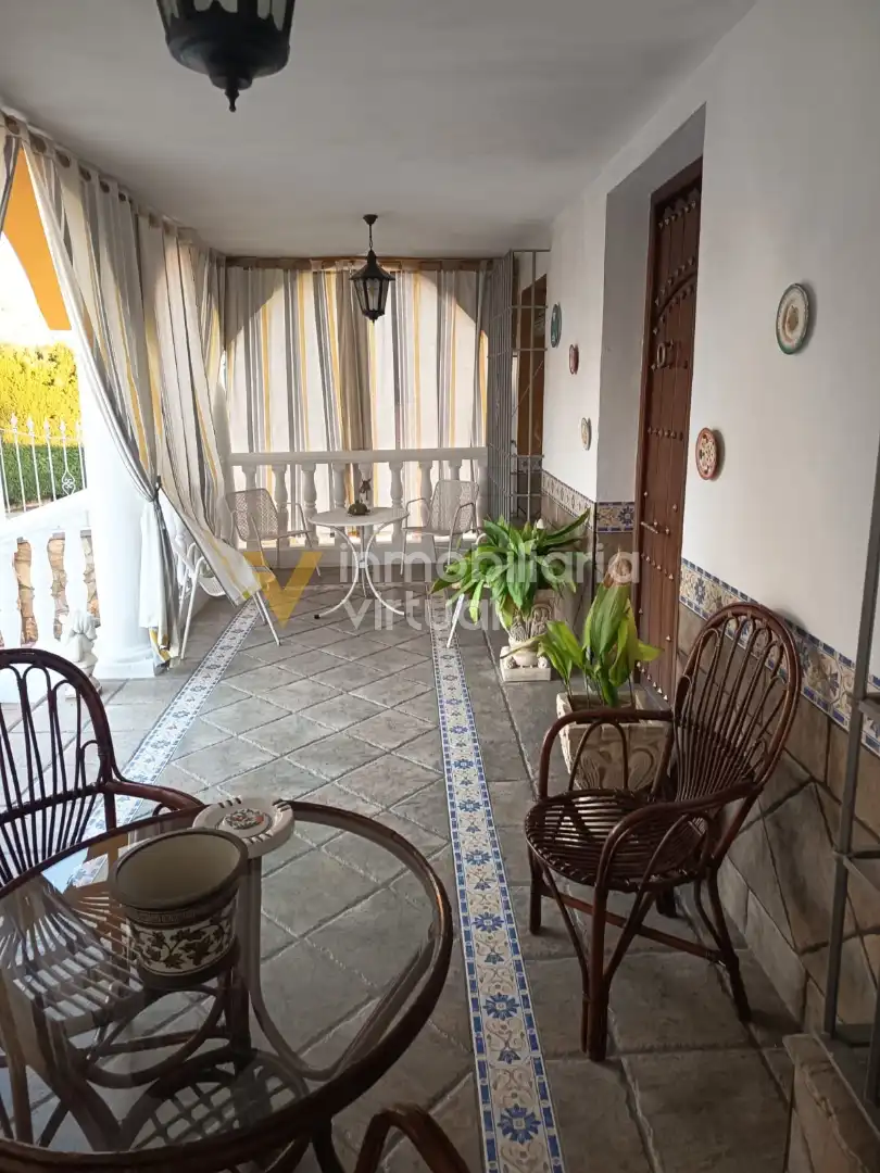 Terraza de Casa o chalet en venta en Lucena con Piscina y Amueblado