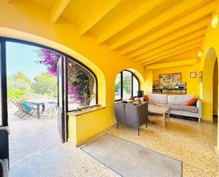 Casa o xalet en venda en L'Alfàs del Pi amb Aire condicionat, Jardí privat i Piscina