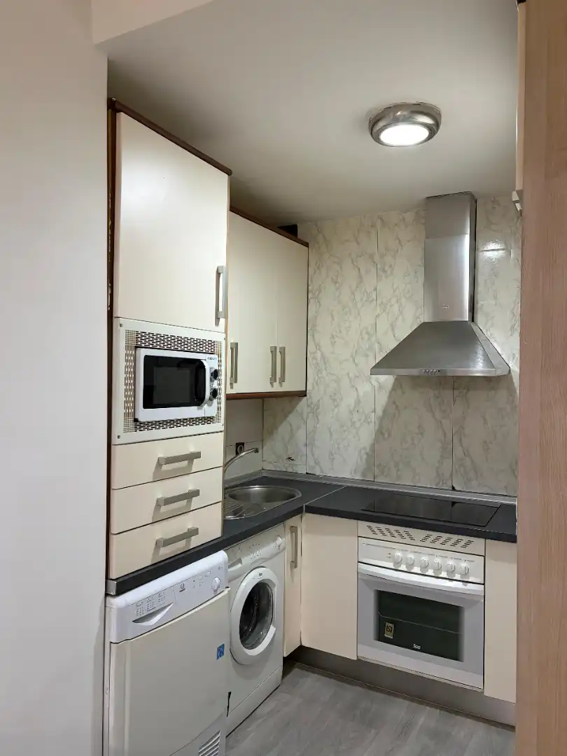 Küche von Wohnung zur Miete in Ocaña mit Heizung, Abstellraum und Möbliert