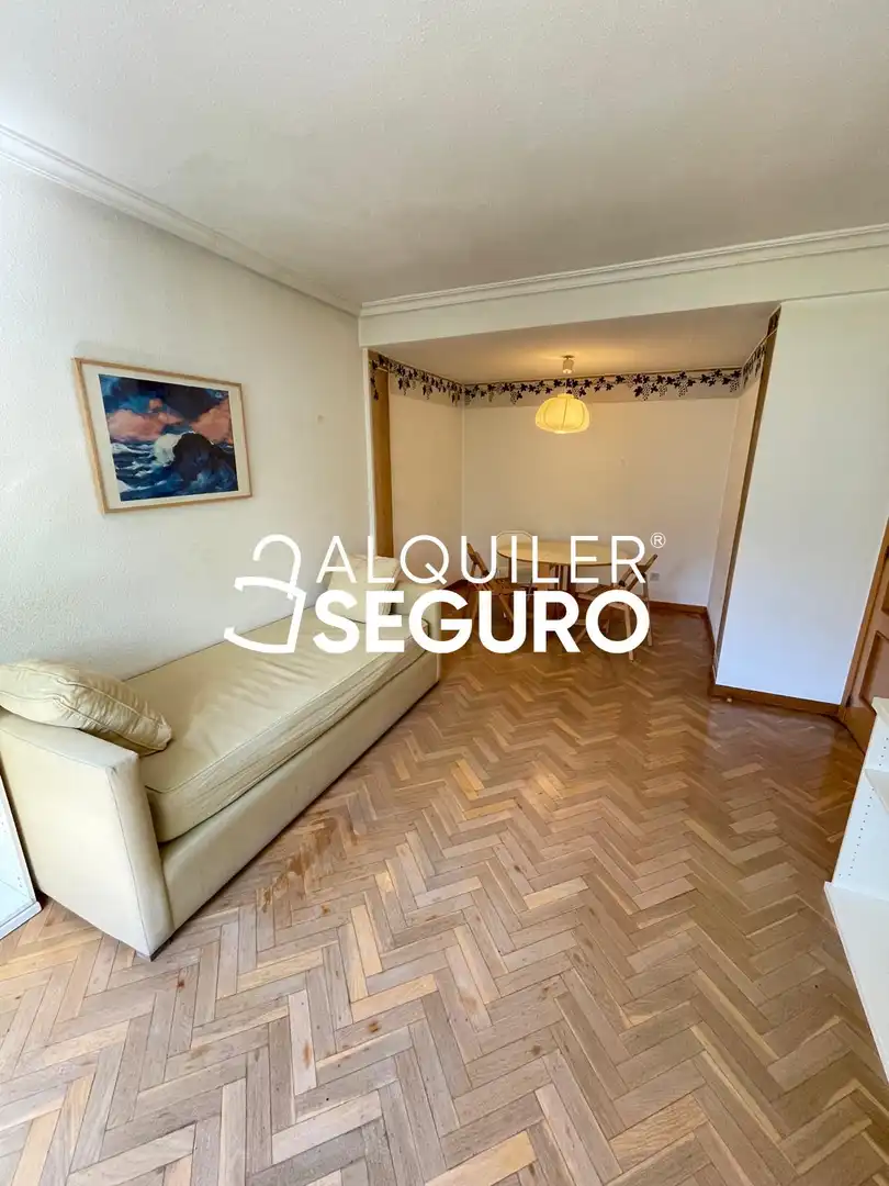 Bedroom of Flat for rent in Madrid  with Heating