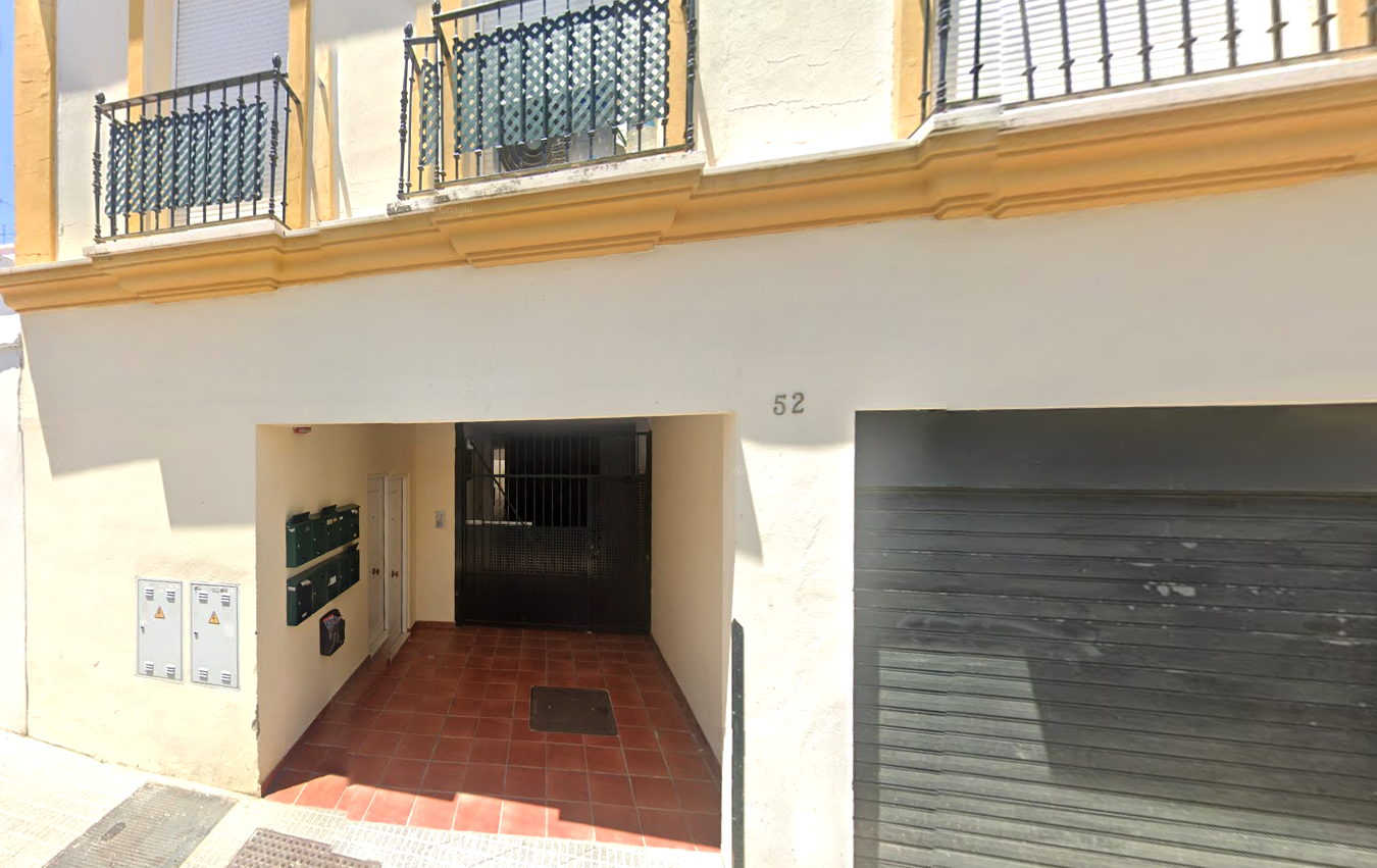 Apartment for sale in Barrio Bajo