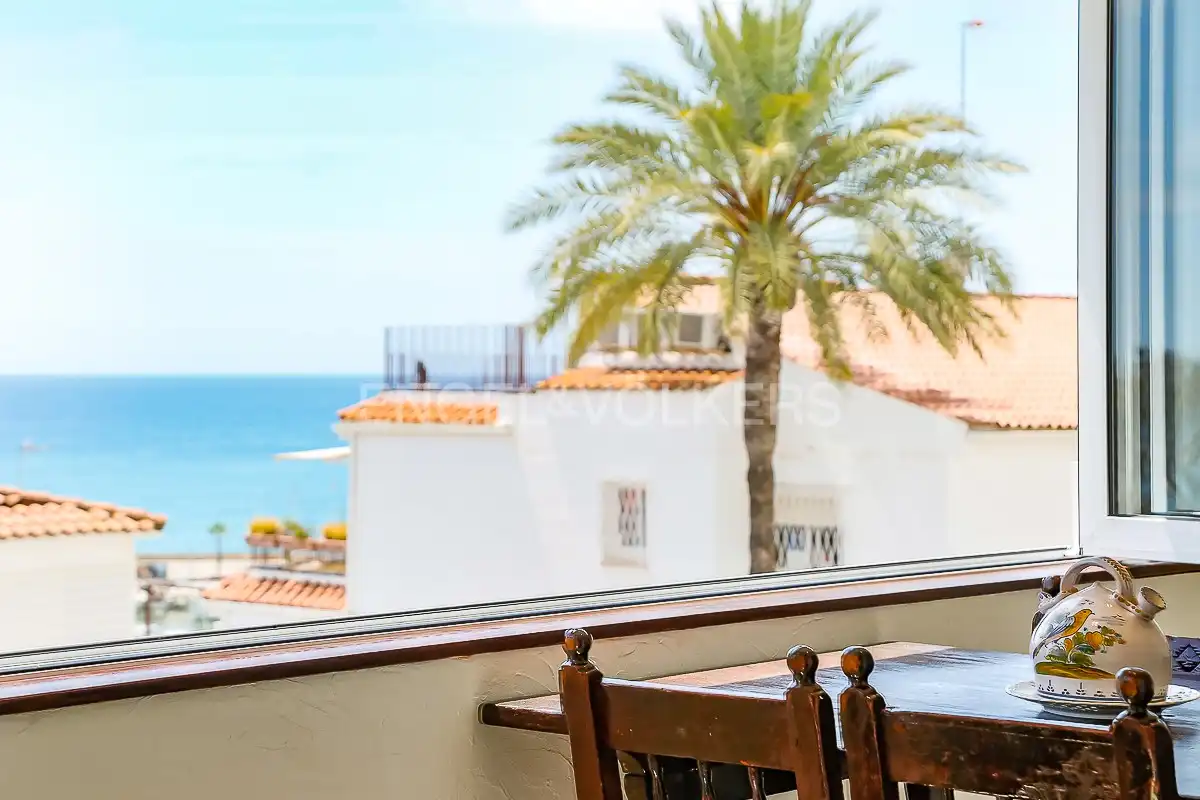 Außenansicht von Wohnung zur Miete in Sitges mit Klimaanlage, Heizung und Schwimmbad