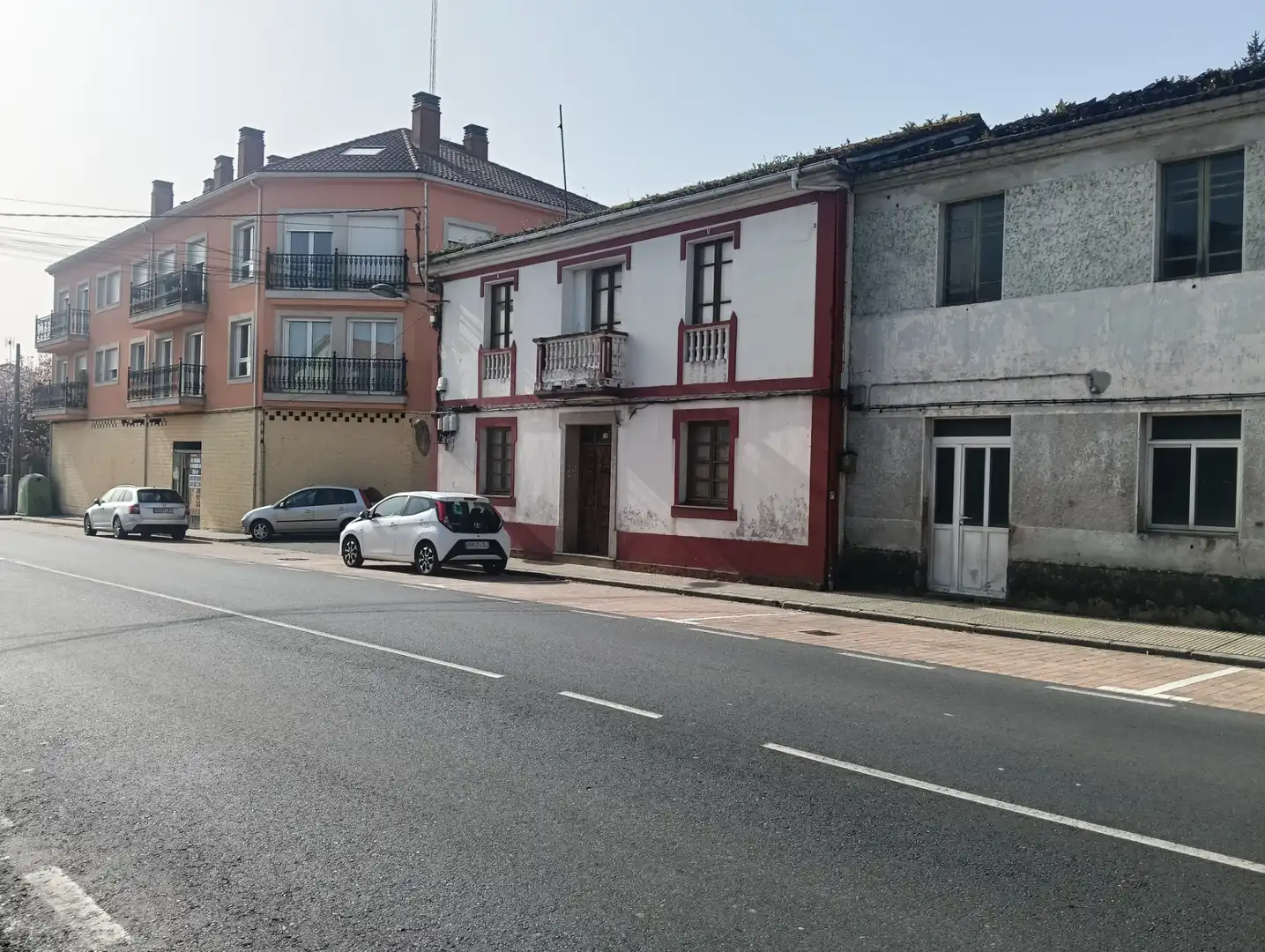 Vista exterior de Casa adosada en venda en Oza dos Ríos amb Calefacció, Jardí privat i Traster