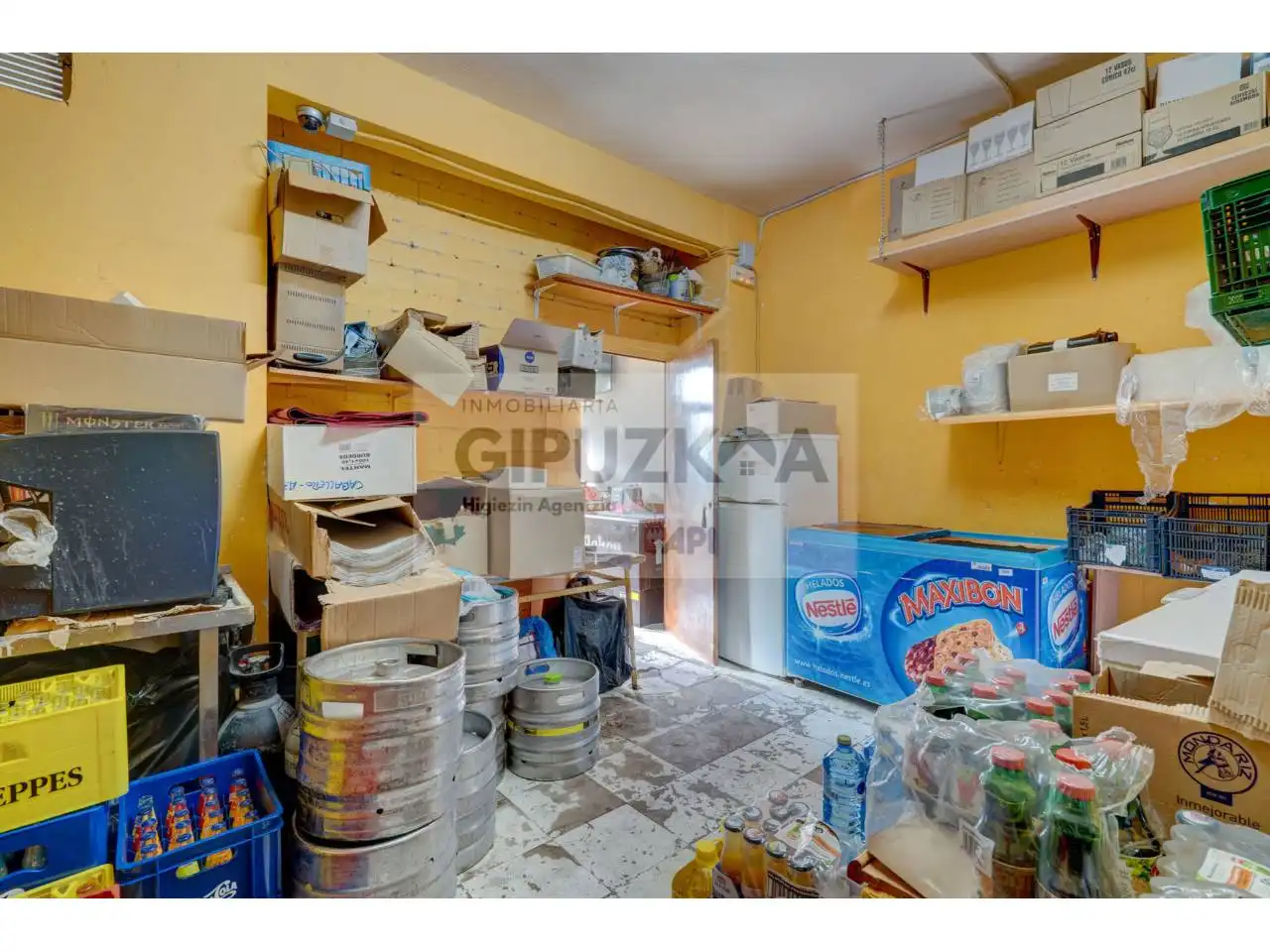 Kitchen of Commercial properties for rent in Deusto