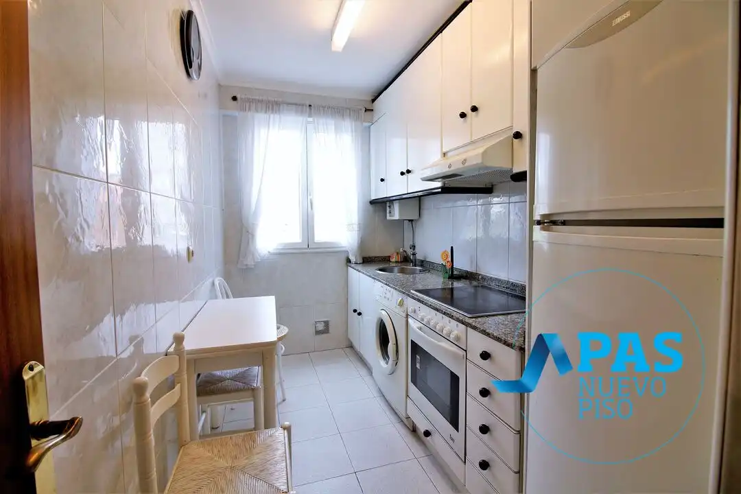 Cocina de Piso en venta en Santander con Amueblado