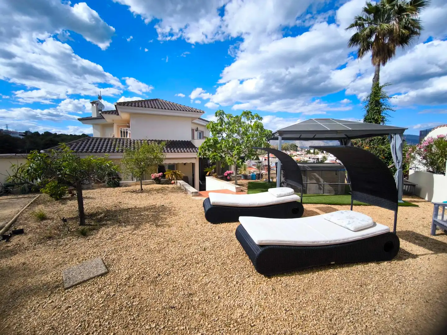 Terrassa de Casa o xalet en venda en L'Alfàs del Pi amb Aire condicionat, Calefacció i Jardí privat