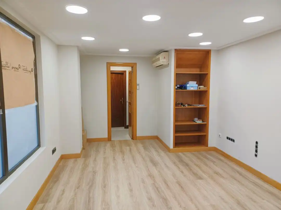 Local comercial en venda a Amara - Berri, imagen 2