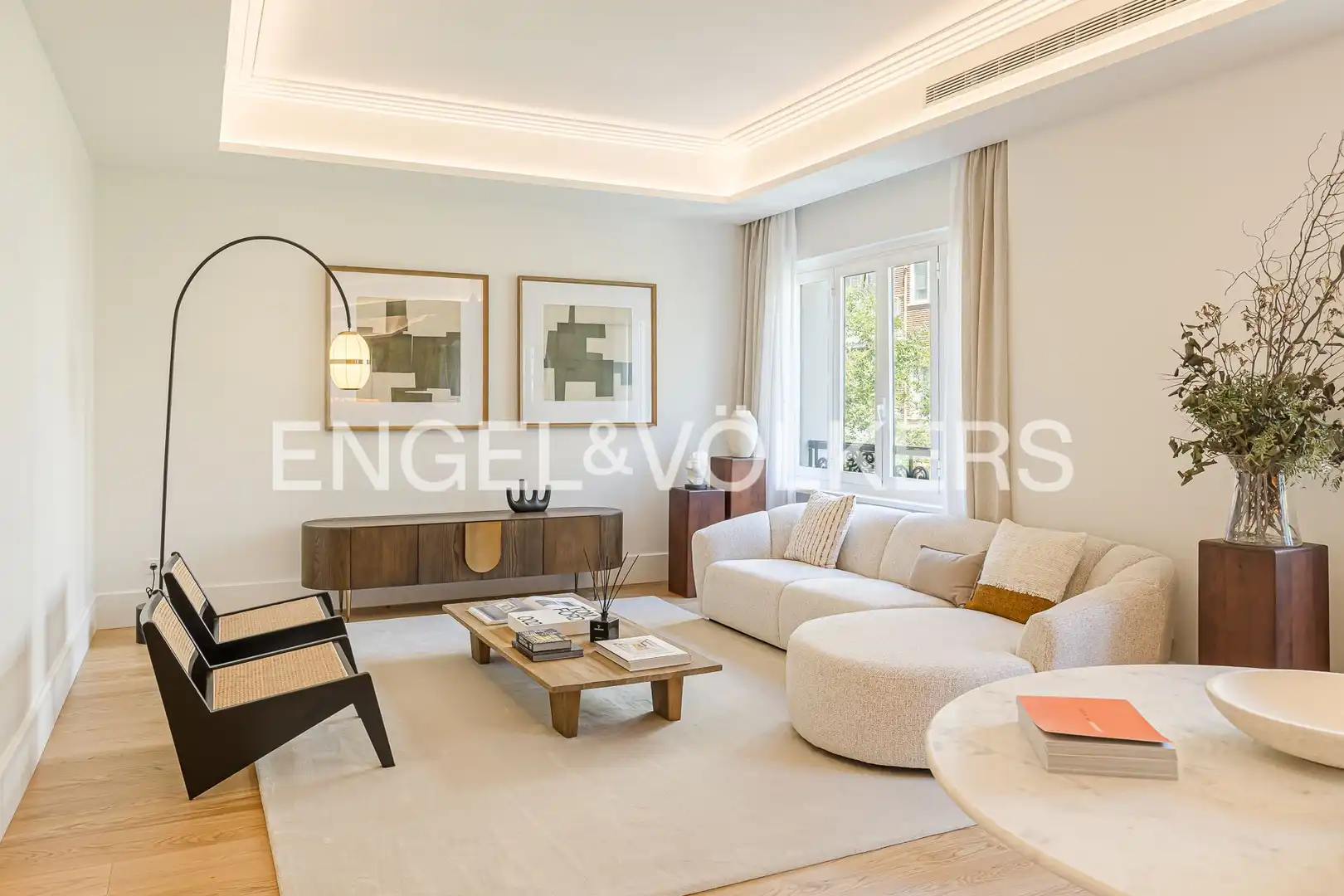 Wohnzimmer von Wohnung zum Verkauf in Madrid mit Klimaanlage, Heizung und Terrasse