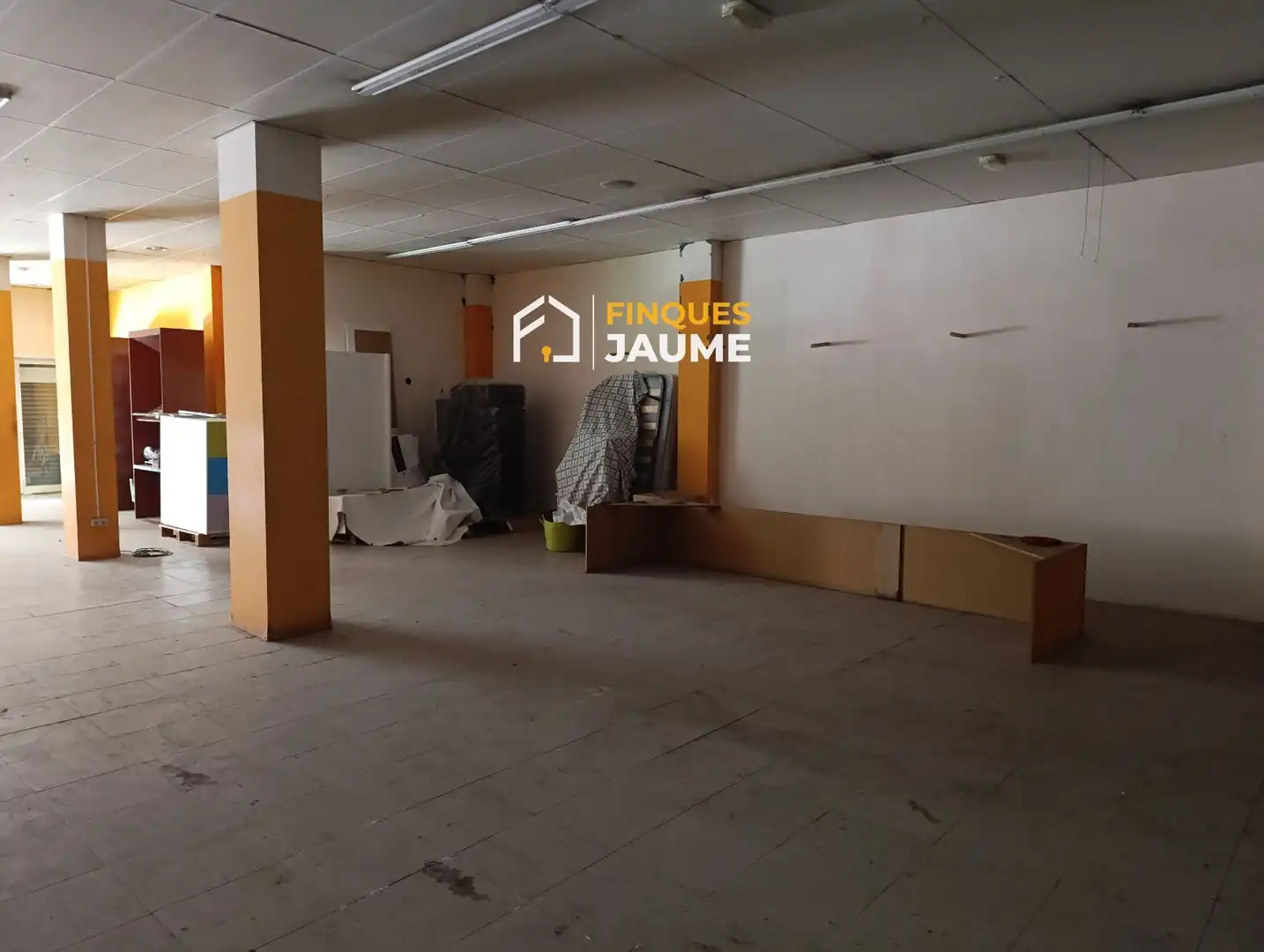 Business premises for sale in COL·LEGI, imagen 5