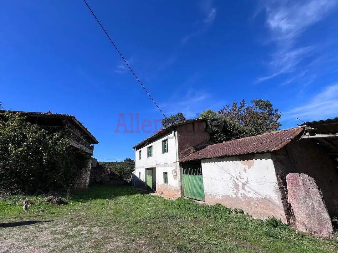 Casa en venda a Tuernes el pequeño