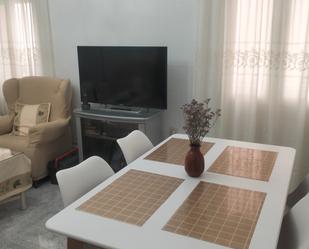 Dining room of Flat to rent in  Granada Capital  with Air Conditioner, Heating and Furnished