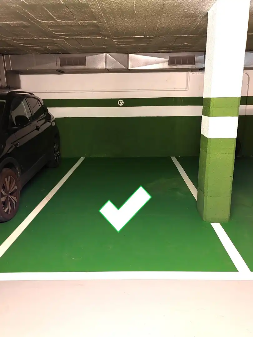 Einzelparkplatz zum Verkauf in Calle de Burgos 8, imagen 2