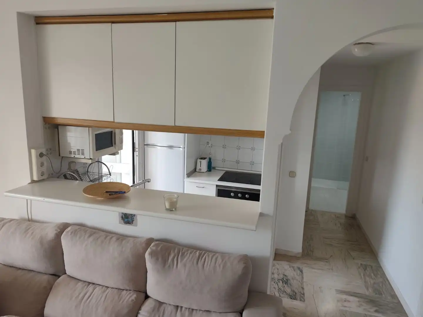 Küche von Wohnung zur Miete in Benalmádena mit Klimaanlage, Terrasse und Balkon