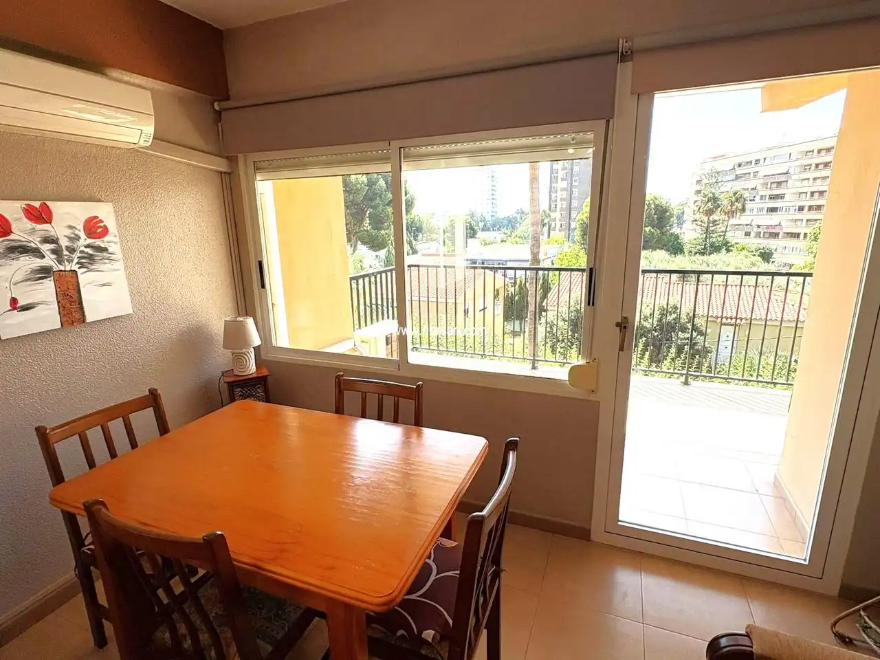 Comedor de Apartamento en venta en Benicasim / Benicàssim con Aire acondicionado, Calefacción y Terraza