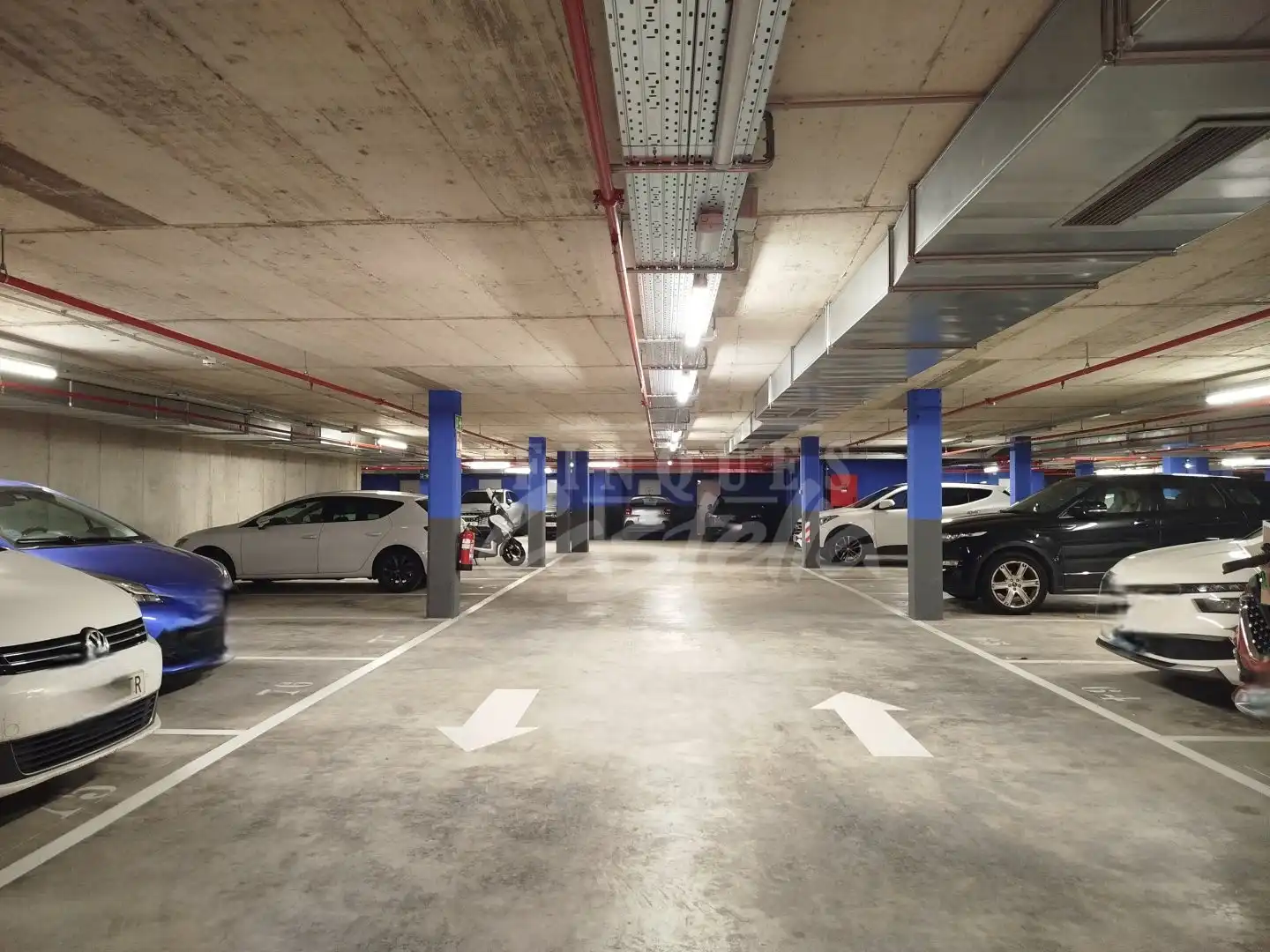 Parkplatz von Wohnung zur Miete in Mataró mit Klimaanlage, Heizung und Terrasse