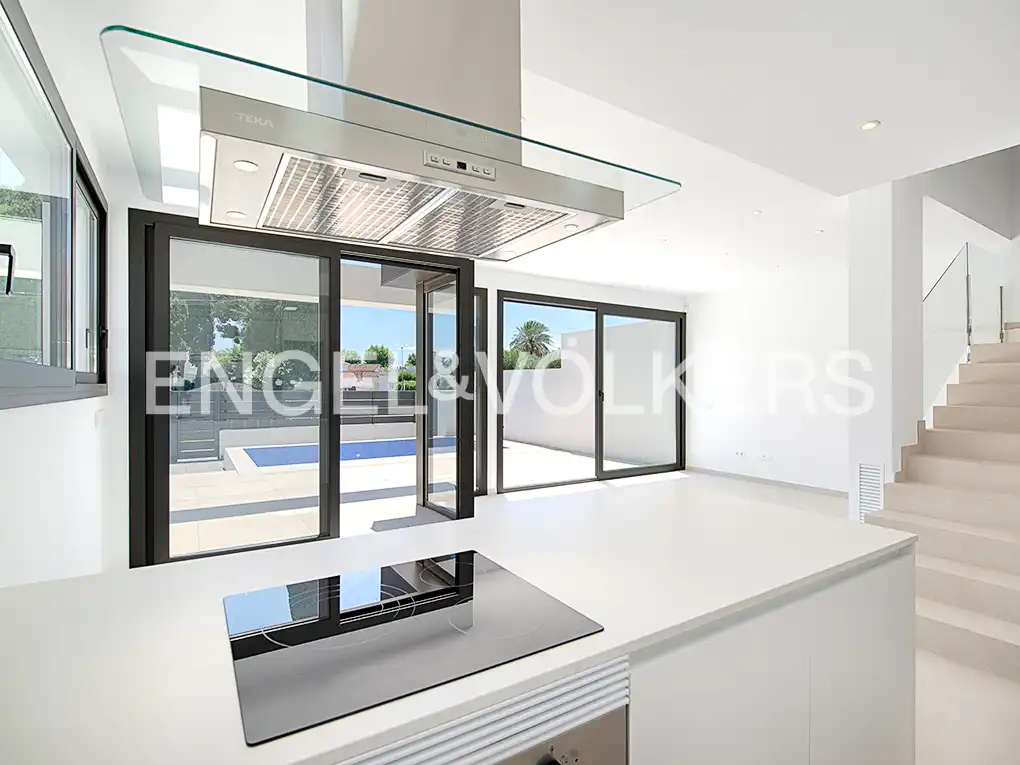 Casa pareada con terraza en venta en Carrer Requesens, imagen 14