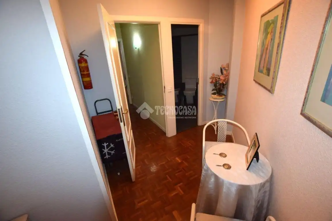 Bedroom of Flat for sale in Fuenlabrada
