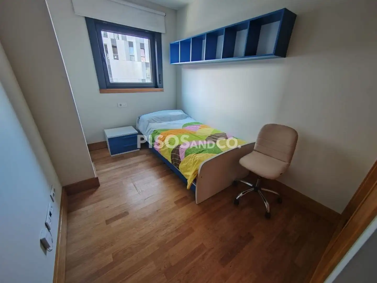 Habitación de Piso en venta en A Coruña Capital  con Calefacción, Trastero y Amueblado