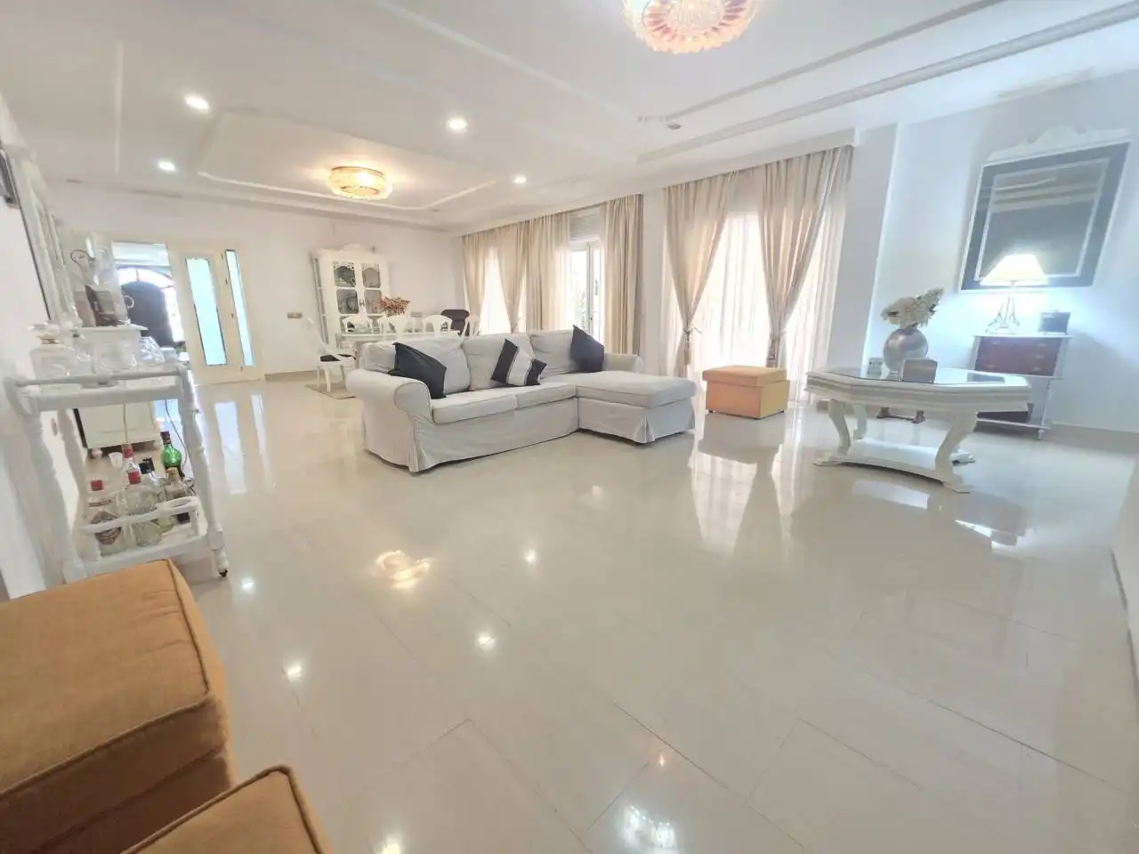 Living room of Houses for sale in Chiclana de la Frontera  with Terrace and Swimming Pool