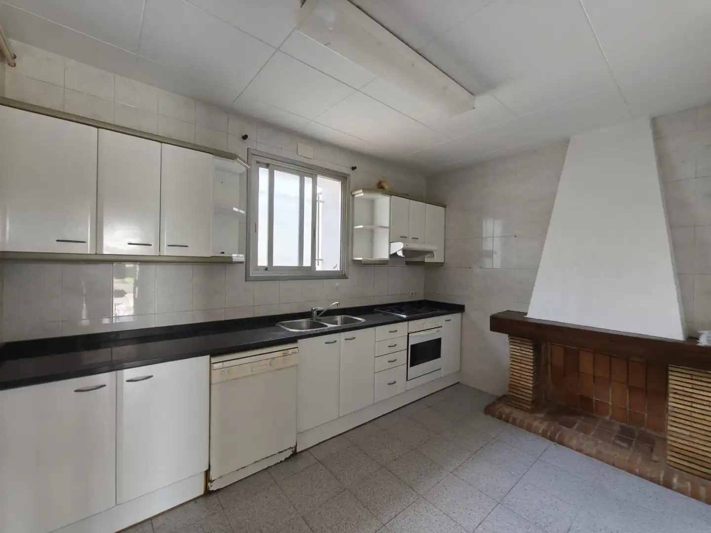 Cocina de Casa o chalet en venta en L'Arboç con Calefacción y Jardín privado
