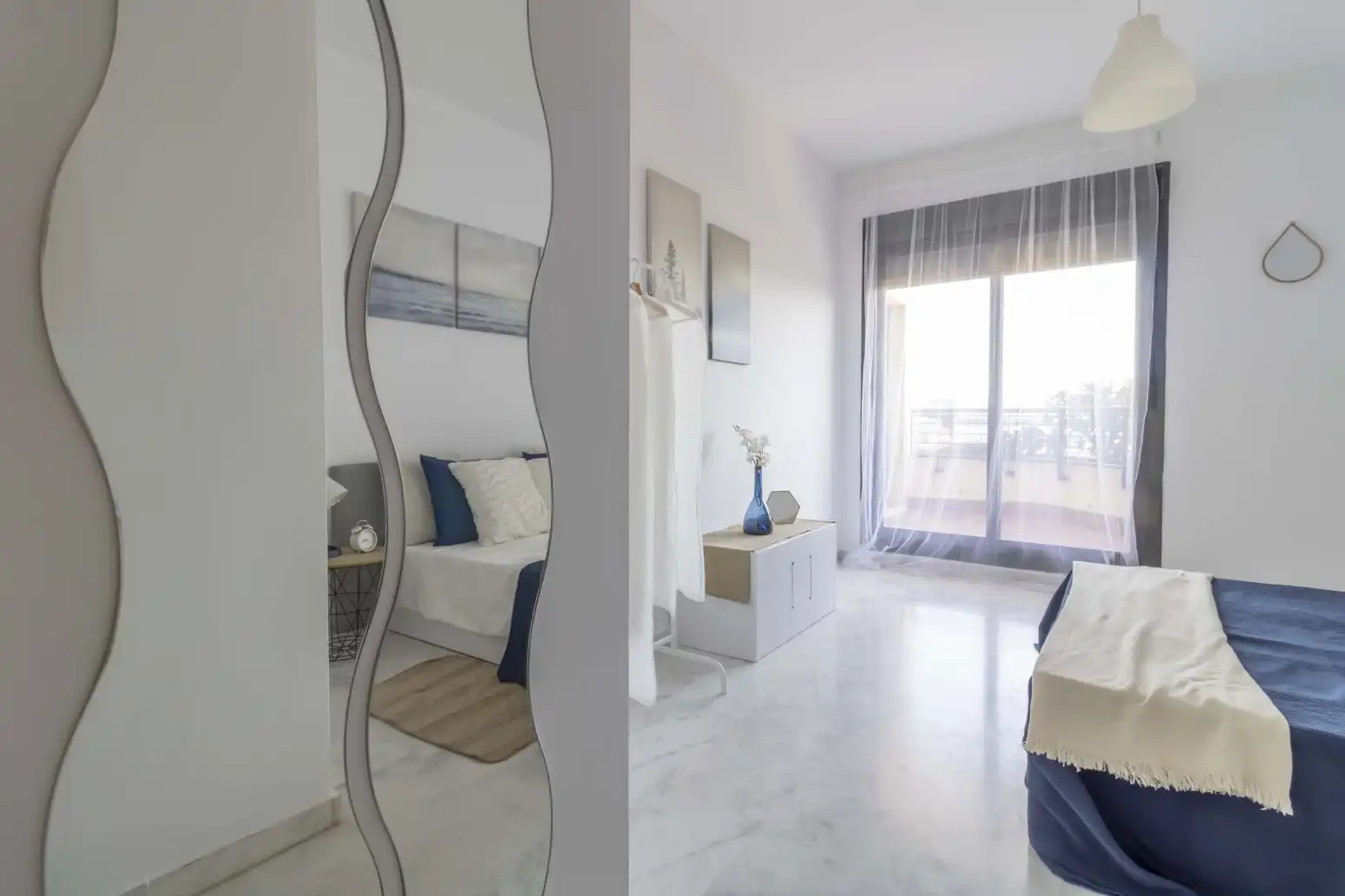 Schlafzimmer von Wohnung zum Verkauf in Mairena del Aljarafe mit Klimaanlage, Privatgarten und Terrasse