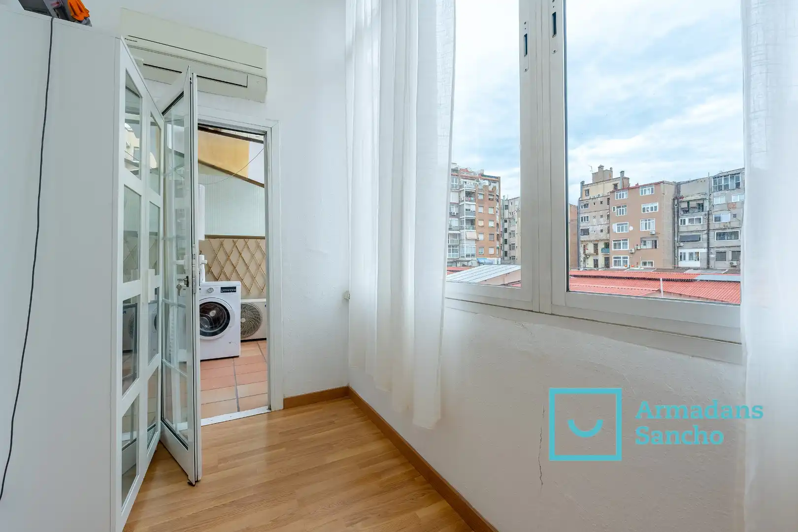 Piso con terraza en venta en Gran Via de les Corts Catalanes 546, imagen 6