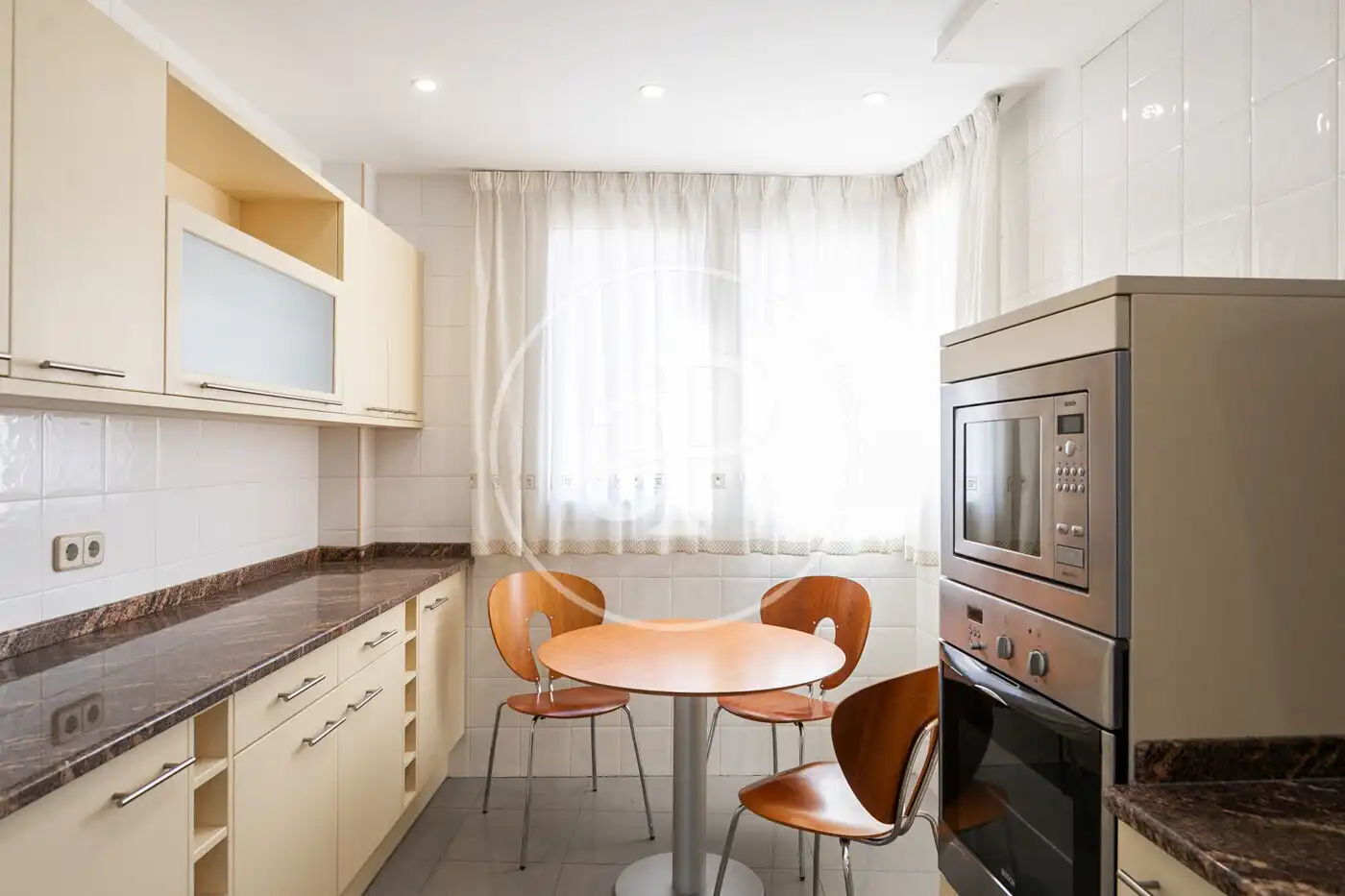 Kitchen of Houses for sale in Barcelona  with Air Conditioner, Heating and Terrace
