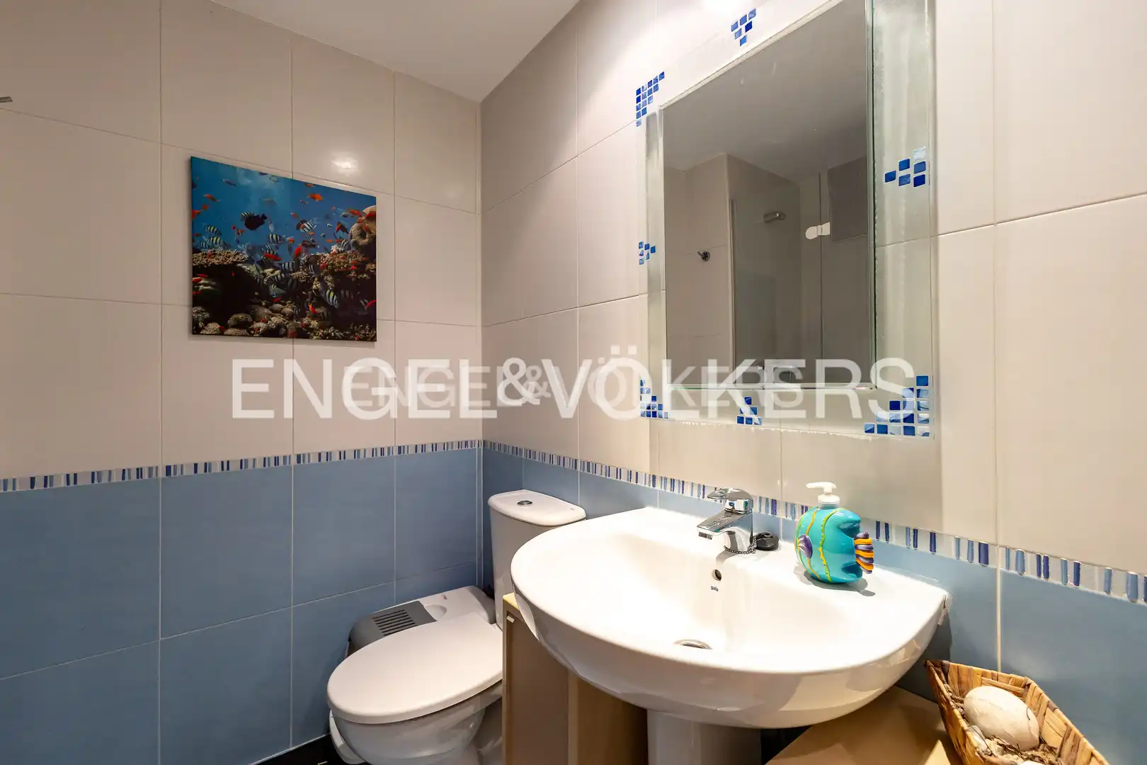 Baño de Apartamento en venta en Paracuellos de Jarama con Calefacción, Jardín privado y Terraza
